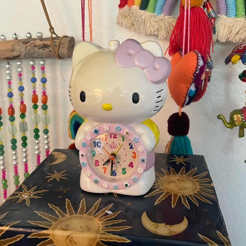 Rare Vintage Hello Kitty Talking Alarm Clock Sanrio 90’s Decor Y2K decor